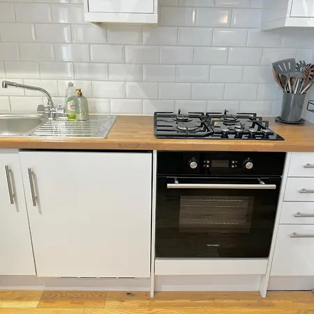 The Wilsons Courtyard, 2 - Bed, Sleeps 4, Pets Welcome