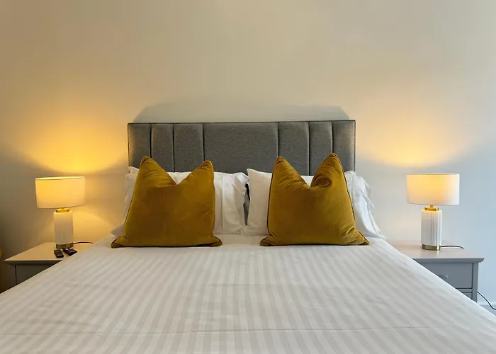 The Wilsons Courtyard, 2 - Bed, Sleeps 4, Pets Welcome Ulverston