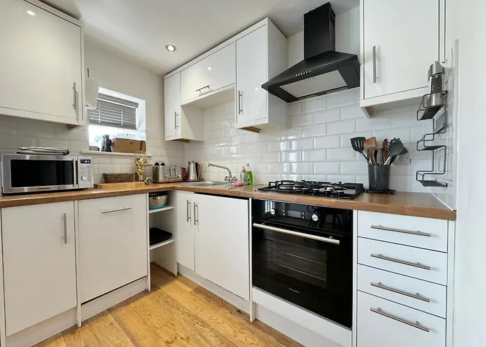 The Wilsons Courtyard, 2 - Bed, Sleeps 4, Pets Welcome * Ulverston